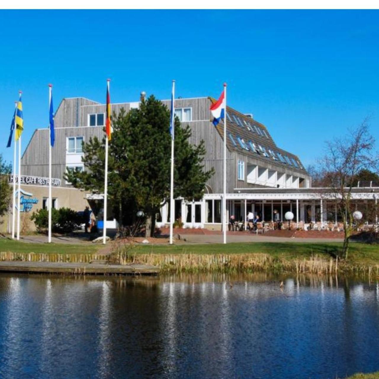 Prachtig Amelander Kaap 97 * Hollum (Ameland)